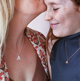 Lisa Angel - Mother & Child Set of 2 Heart Puzzle Necklaces