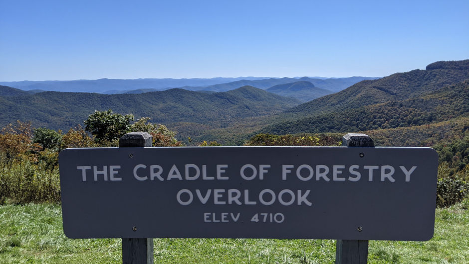Continuing the drive on Blue Ridge Parkway ending up in Asheville.