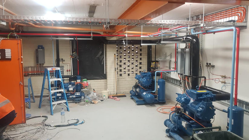 Keeping your business comfortable is essential for productivity and customer satisfaction. At Breakpoint HVAC we specialise in expert commercial refrigeration and cooling services to ensure your workplace is always at the perfect temperature. Our experienced technicians understand the unique needs of commercial business and provide tailored solutions that maximize efficiency and minimise costs.