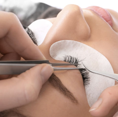 Aileen Bog, Aileen Bog Cosmetics, Mannheim, Stylist, Augenbrauen, Wimpernlifting, Wimpernverlängerung, Wimpernverlängerung in Mannheim