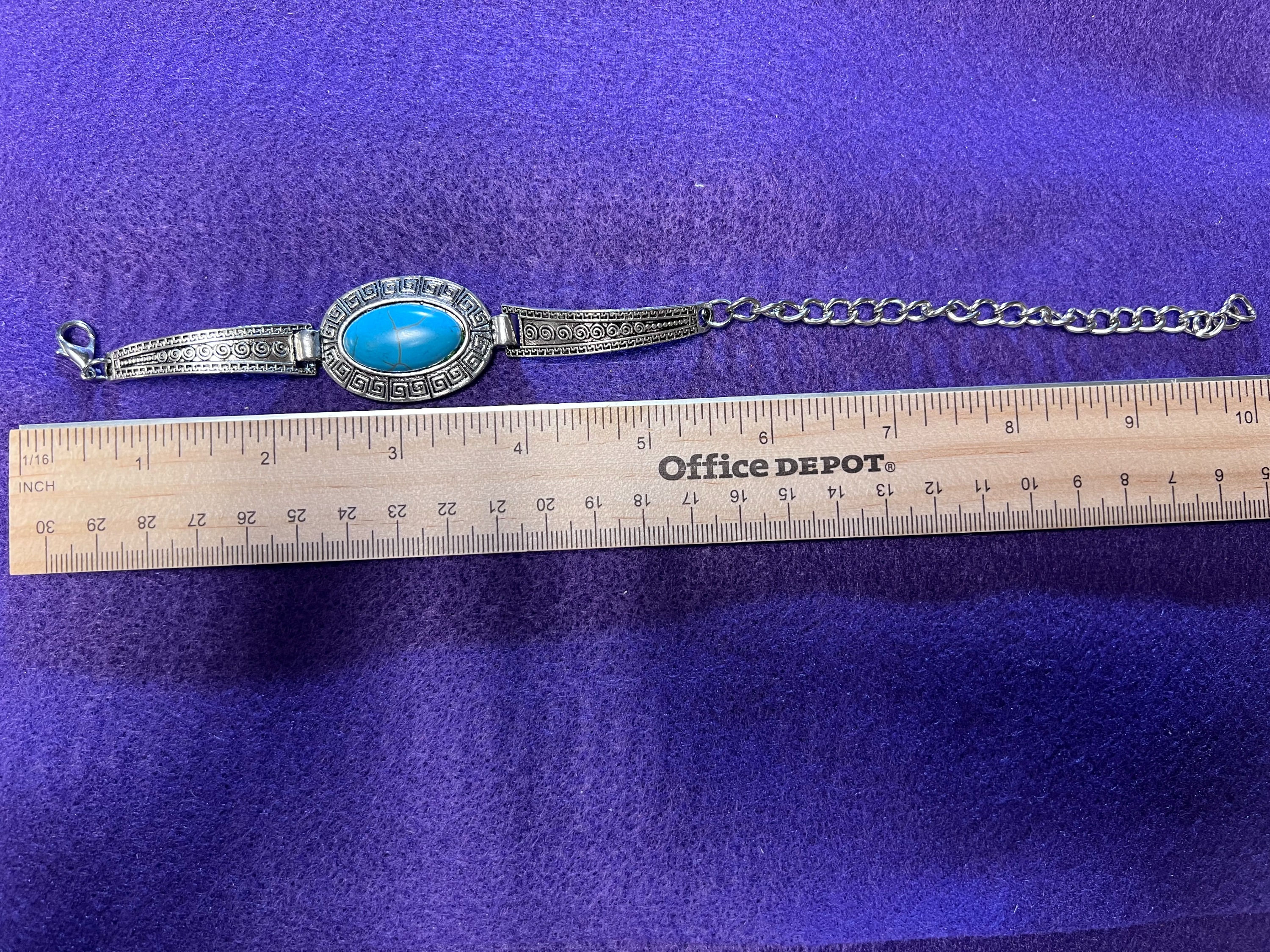 Women's Costume Jewelry Blue Oval Stone Bracelet