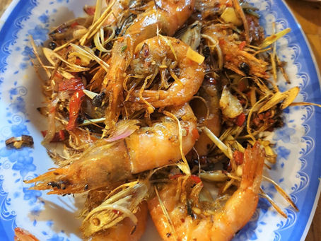 Traditional Vietnamese Recipe - Tôm Rang Muối (Salt And Pepper Shrimps)