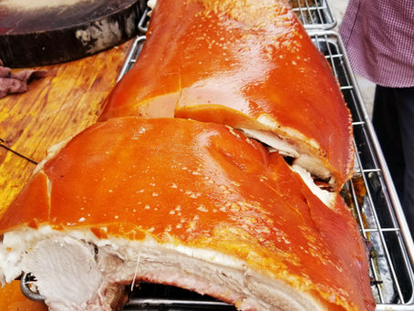 Heo Sữa Quay (Vietnamese Roasted Suckling Pig)
