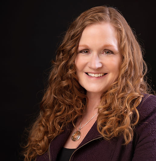 01_30_23 1960 black headshot (2)_edited_edited.jpg