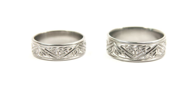 Titanium Celtic Knotwork Hearts Wedding Rings