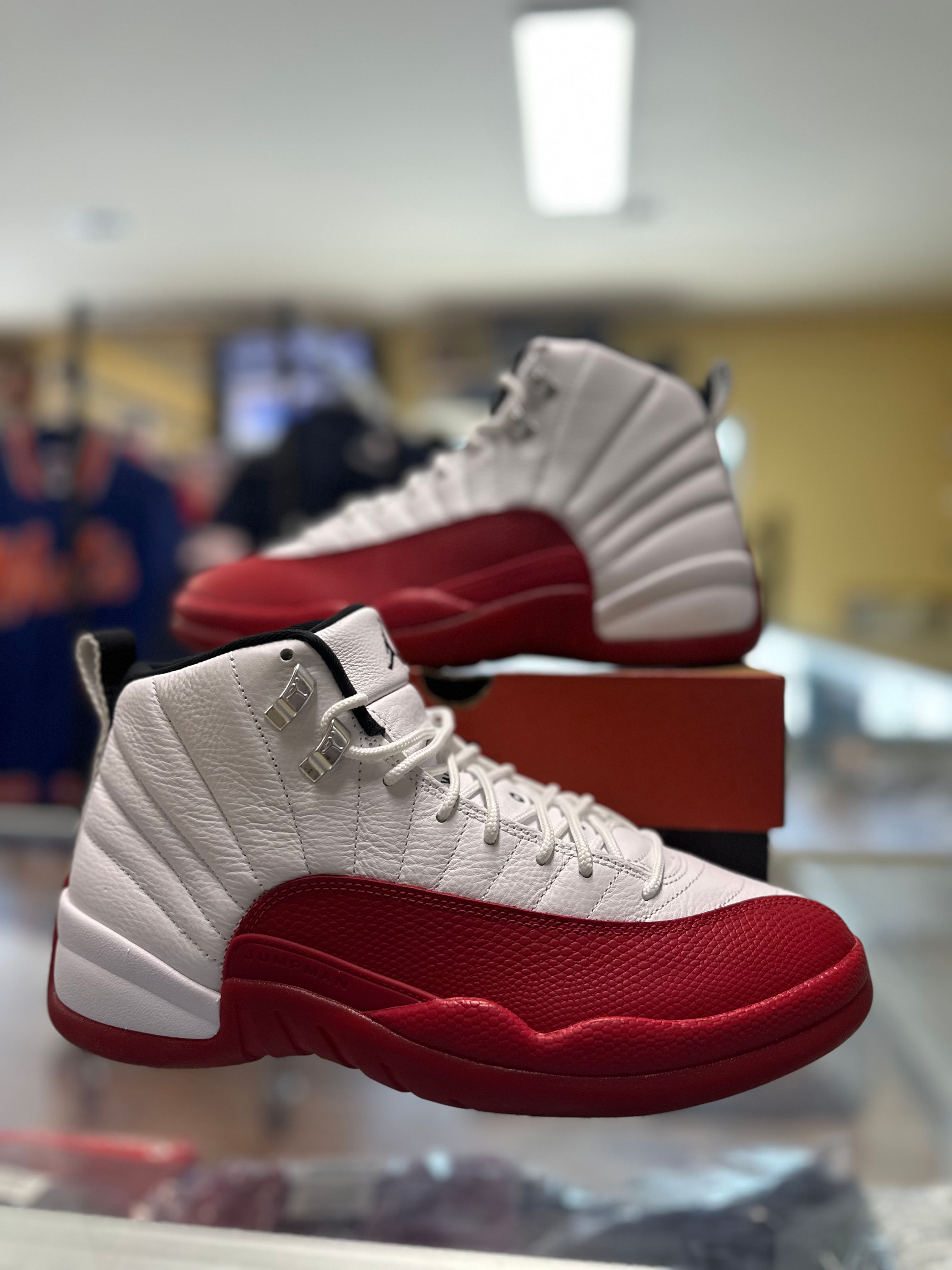 Jordan 12 “Cherry” sz 10 Preowned 