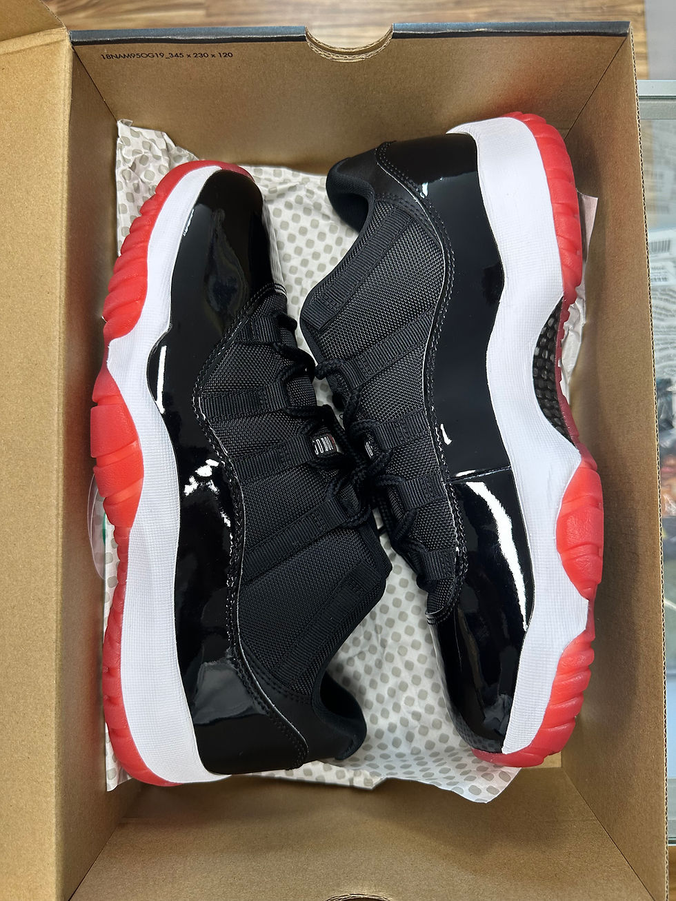 Thumbnail: Jordan 11 Low “Bred” sz 10.5 New 