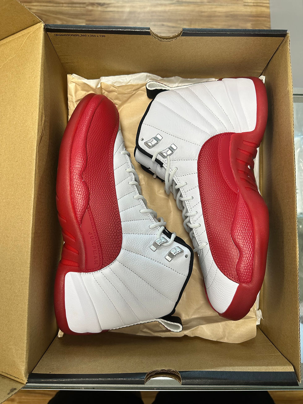 Thumbnail: Jordan 12 “Cherry” sz 10 Preowned 
