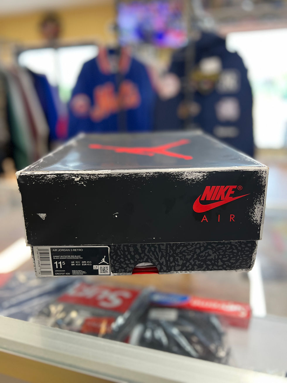 Thumbnail: Jordan 3 “Reimagined White Cement” sz 11.5 Pre-Owned 