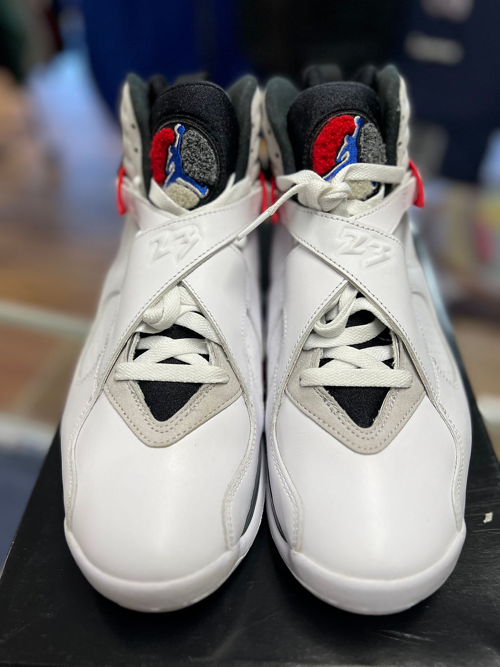 Thumbnail: Jordan 8 “Bugs Bunny” sz 11 Preowned 
