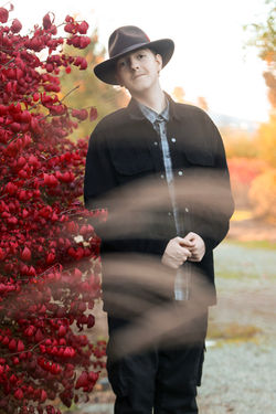 9-20231011223256_2U8A0925