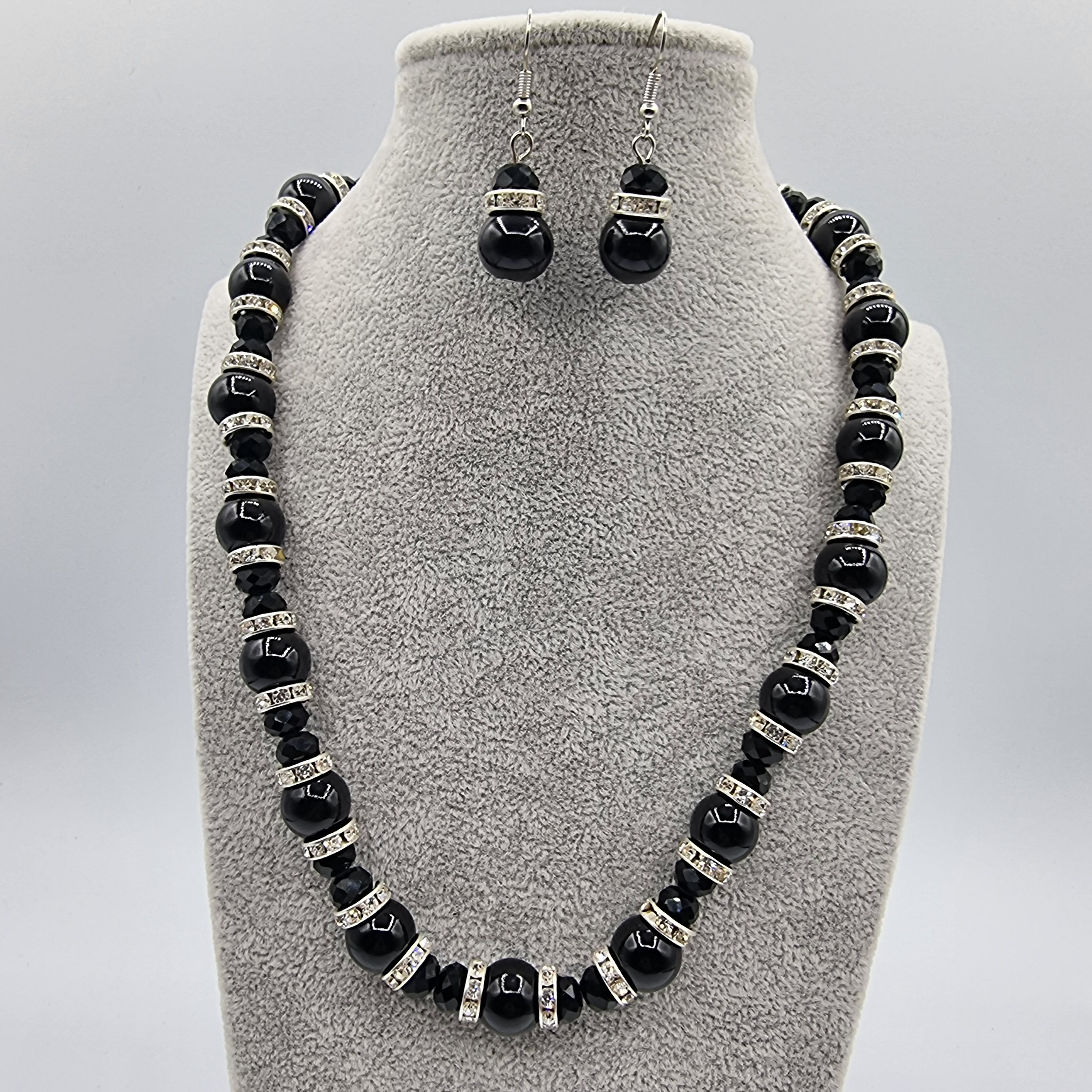 Parure perles 
