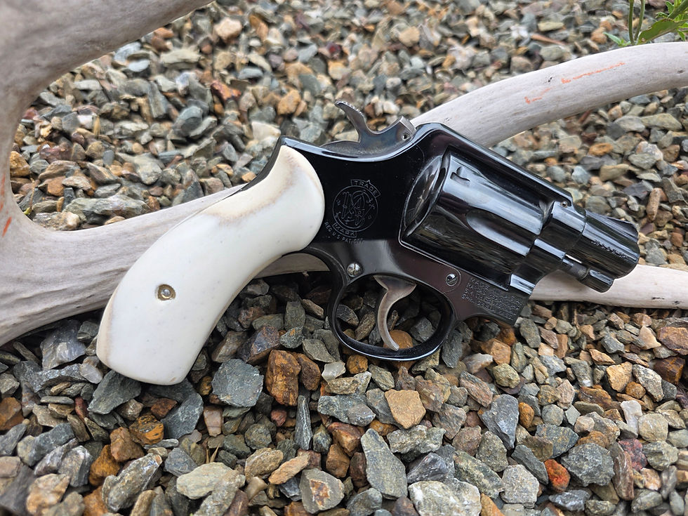 Thumbnail: Smith & Wesson K/L Frame Round Butt Elk Antler Grips