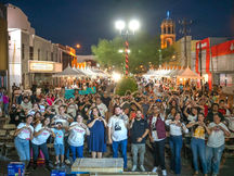 REALIZA JUVENTUD BC PRIMER BAZAR “MERCADO JOVEN”