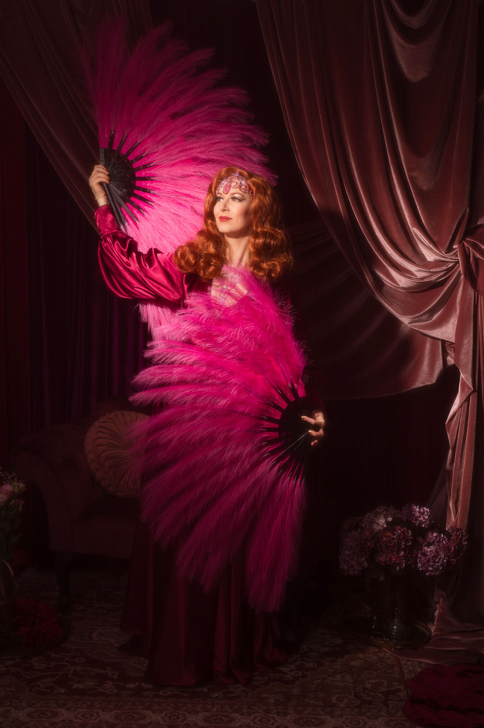 Ruby de Cadence: Cosmopolitan by Emilia Lyon