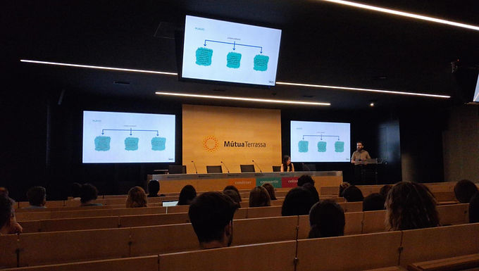 El 3 de julio, desde MDPI nos trasladamos desde nuestra oficina de Barcelona hasta Terrasa para impartir un Academic Publishing Workshop en la Fundació Assistencial Mútua de Terrassa. La sesión, coordinada por el Dr. José Antonio Monreal, permitió a los asistentes, entre ellos, residentes y profesores, profundizar en el modelo open-access y descubrir la mejor manera de elaborar manuscritos científicos. Durante el encuentro se trataron los siguientes puntos clave: El modelo open-access y sus...