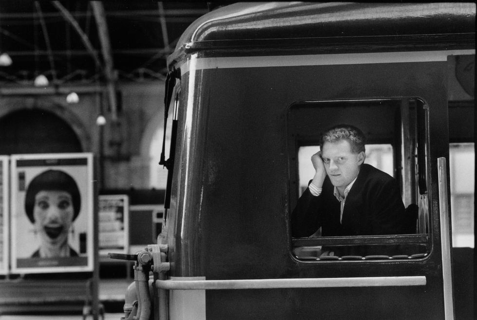 Victoria-Station-London-England-1980-ID-48