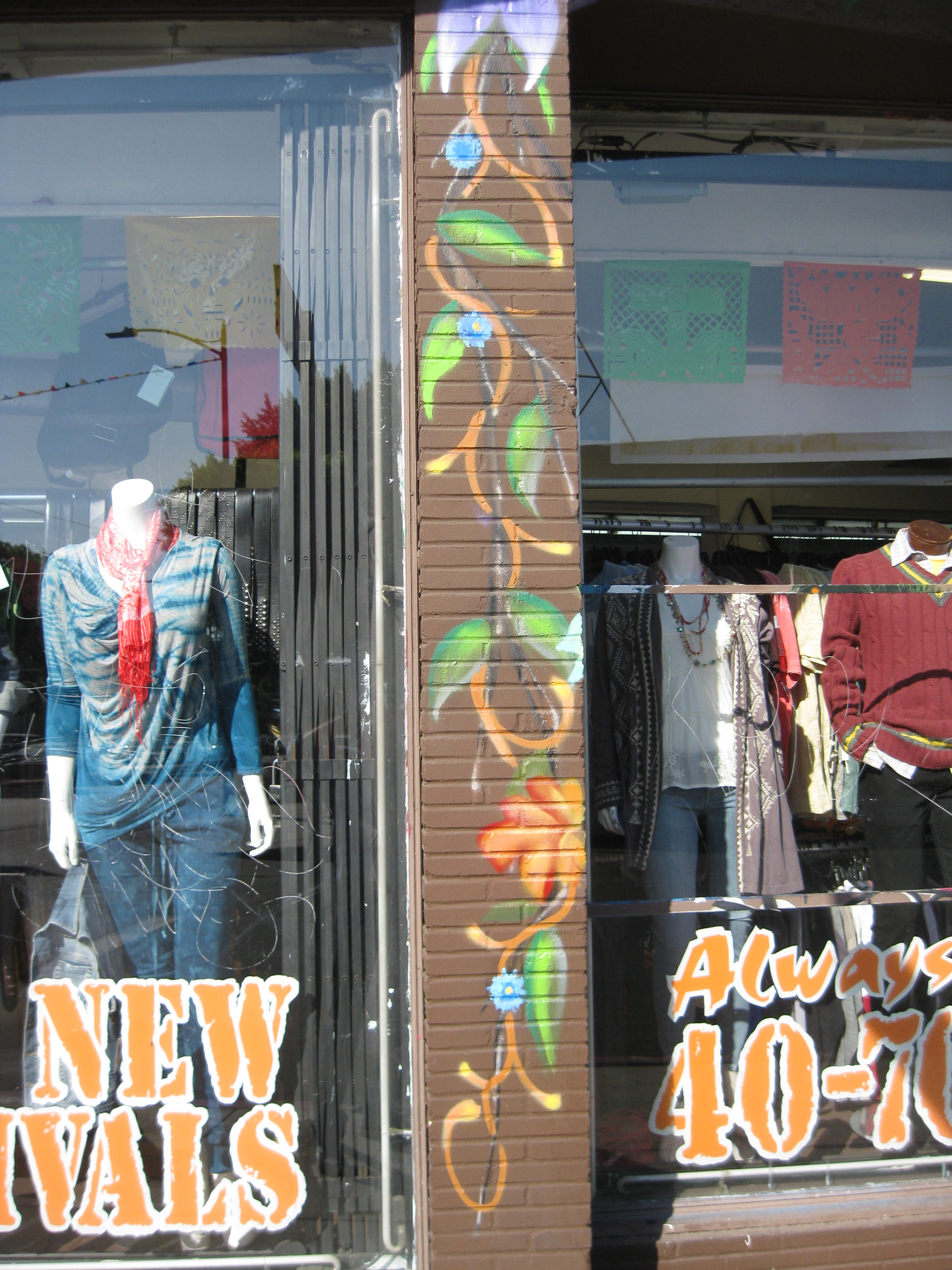 Men's & women's fashions Half Off Clothing Store United States