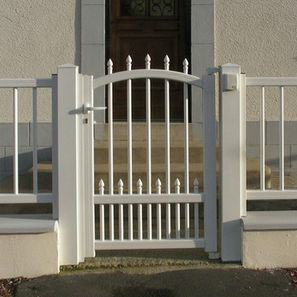 Portail de style en pvc acier ou aluminium - Chatauret Fabricant installateur de Portails - Bordeaux Montussan, Arcachon Biganos, La Brede