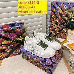 Thumbnail: Bright sneakers