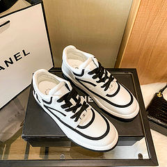 Thumbnail: Сhanel sneakers star