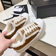 תמונה ממוזערת: Chanel סניקרס חמות