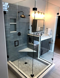 shower door17_edited.jpg