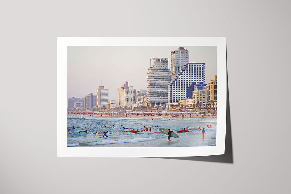 תמונה ממוזערת: SURFING TEL AVIV 2024