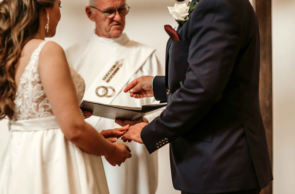 Oscar and isabella wedding at Toyal Pines resort 61