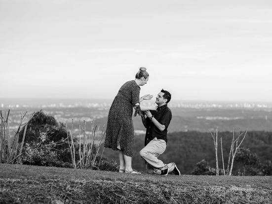 A Tale of Love and Surprise: The Unforgettable Mount Tamborine Gold Coast Marriage Proposal