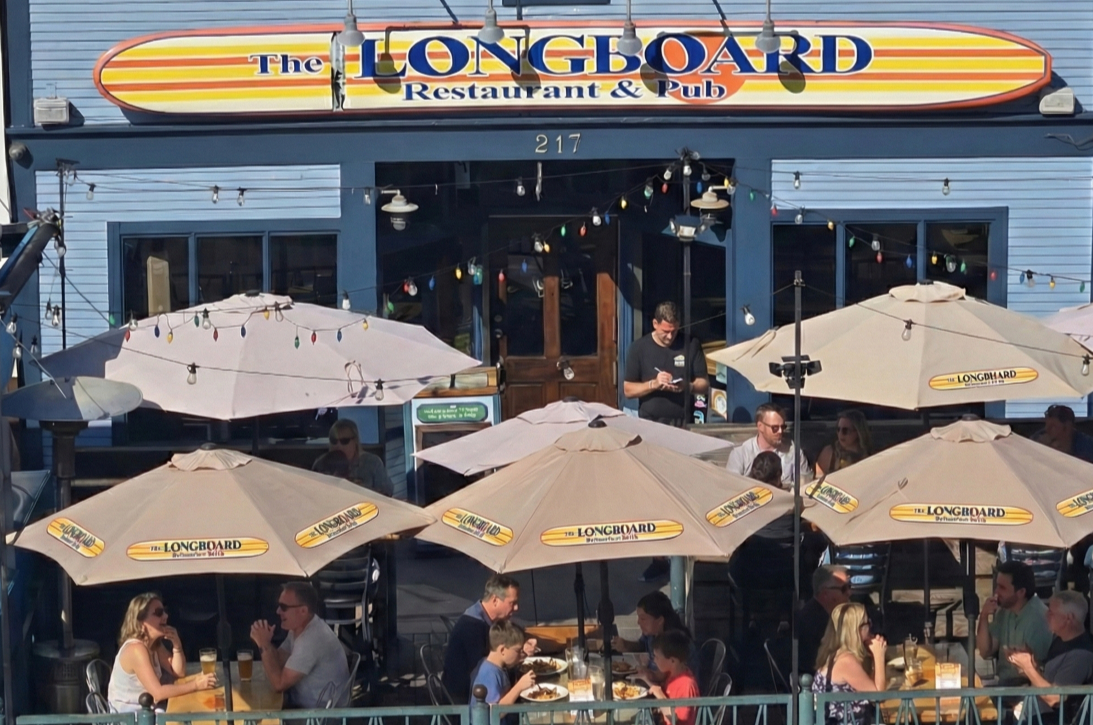 Longboard Restaurant & Pub — Huntington Beach