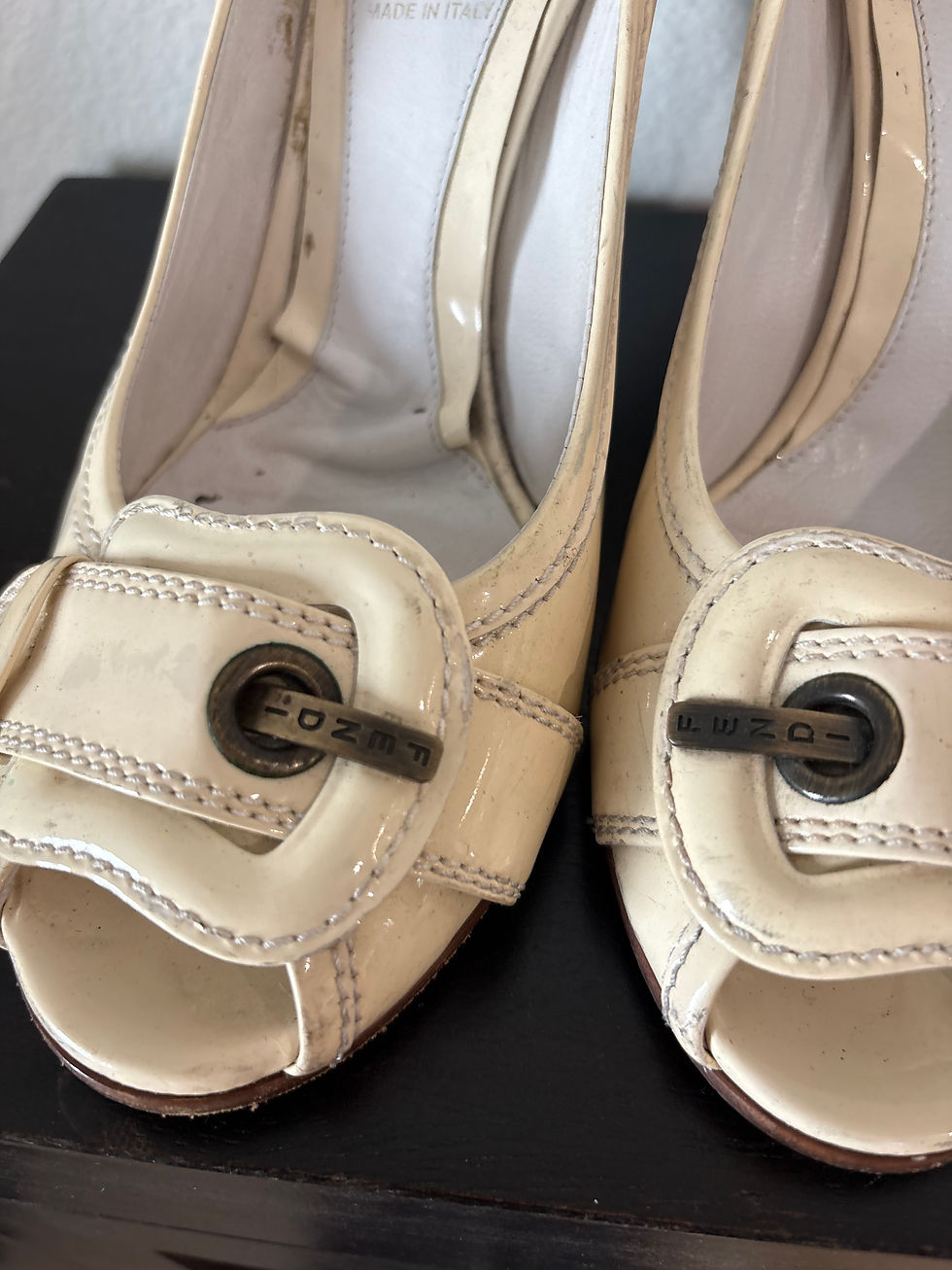 Thumbnail: Fendi Buckle Heels Sz 38.5