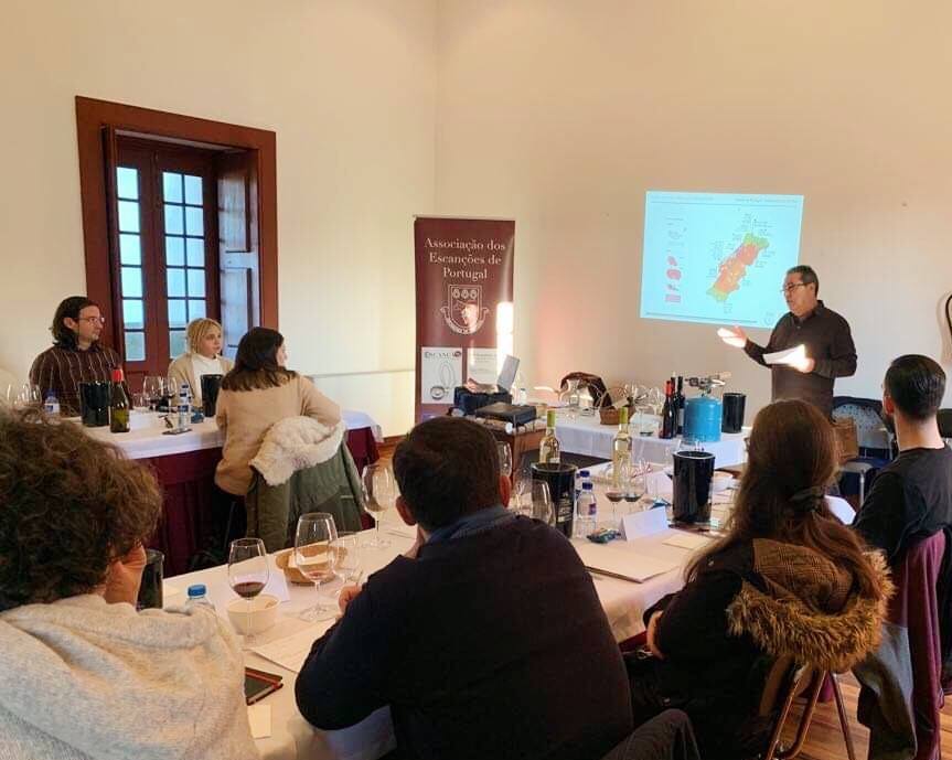 51842347_2099923400084697_22787877560857