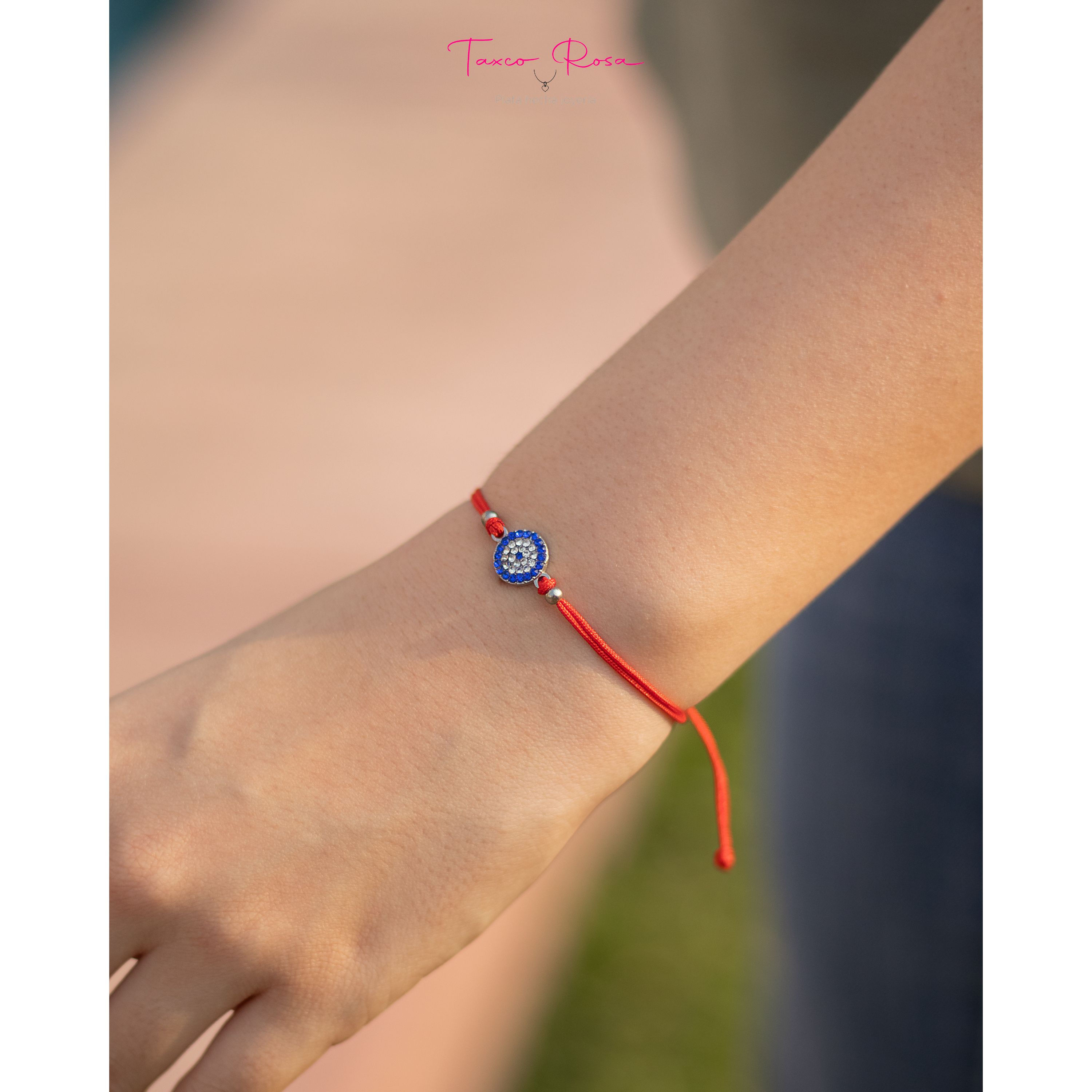 Pulsera nazar  cristal hilo rojo