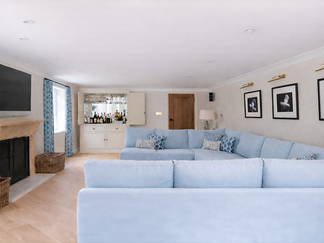 ChatGPT Image Jan 9, 2026 at 08_18_31 PM.png