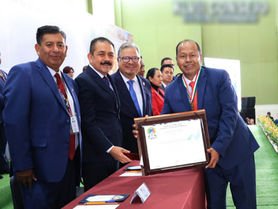 Agripin García Estrada fortalece los valores y pertenencia a generaciones de maestros