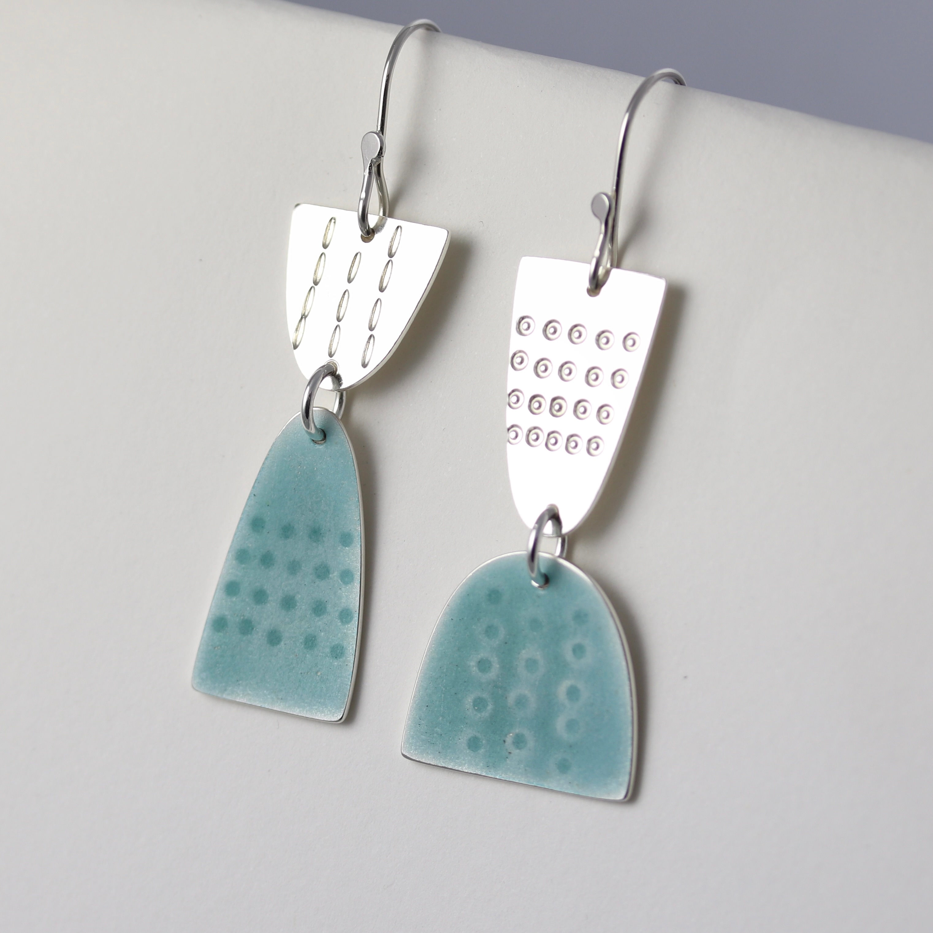 Leonora Earrings 2 Dangly - Sea-green