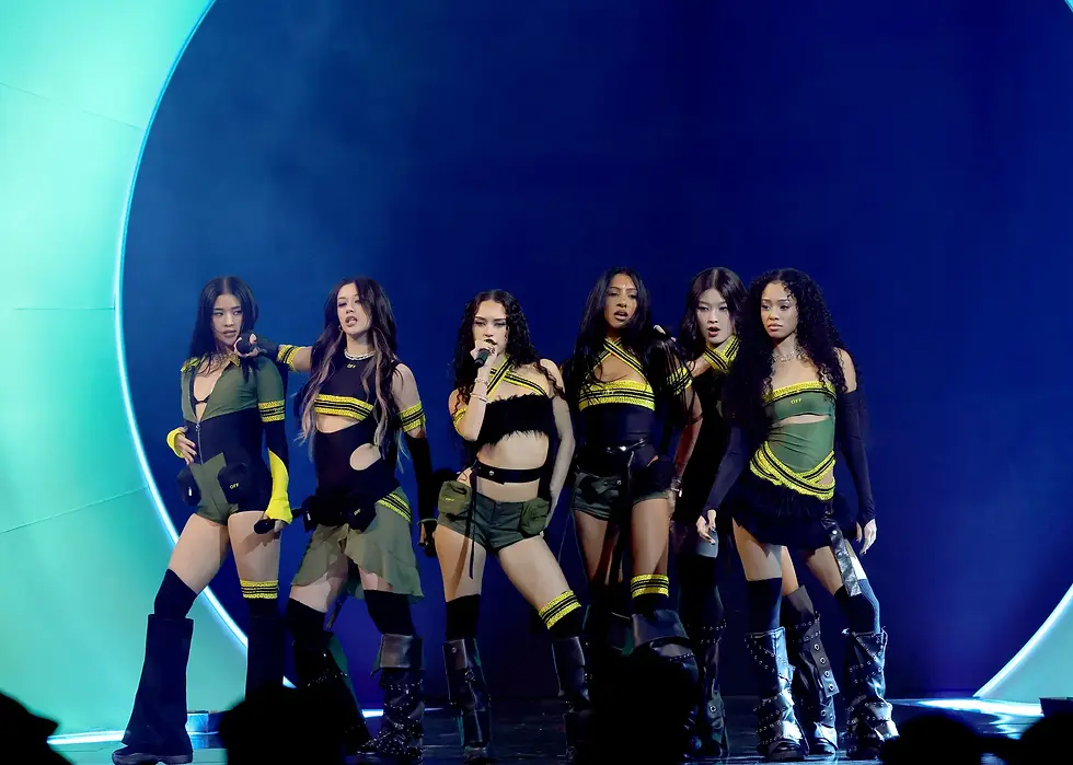 Katseye en su actuación de los Grammys. Fotografía: Kevin Winter