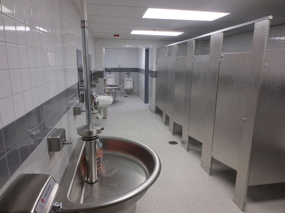 Bathroom 2.jpeg