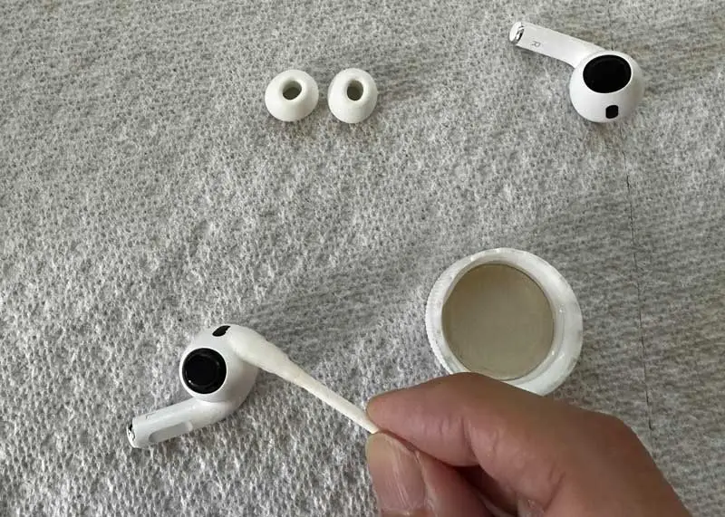 Cleaning AirPods with alcohol