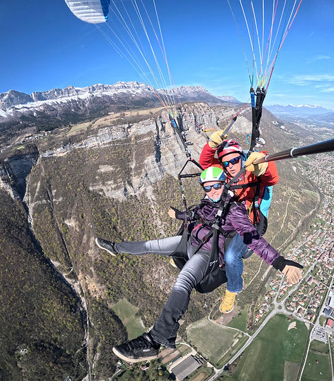 Vol en parapente en tandem Saint-Hilaire-du-Touvet, Baptême en parapente en tandem Saint-Hilaire