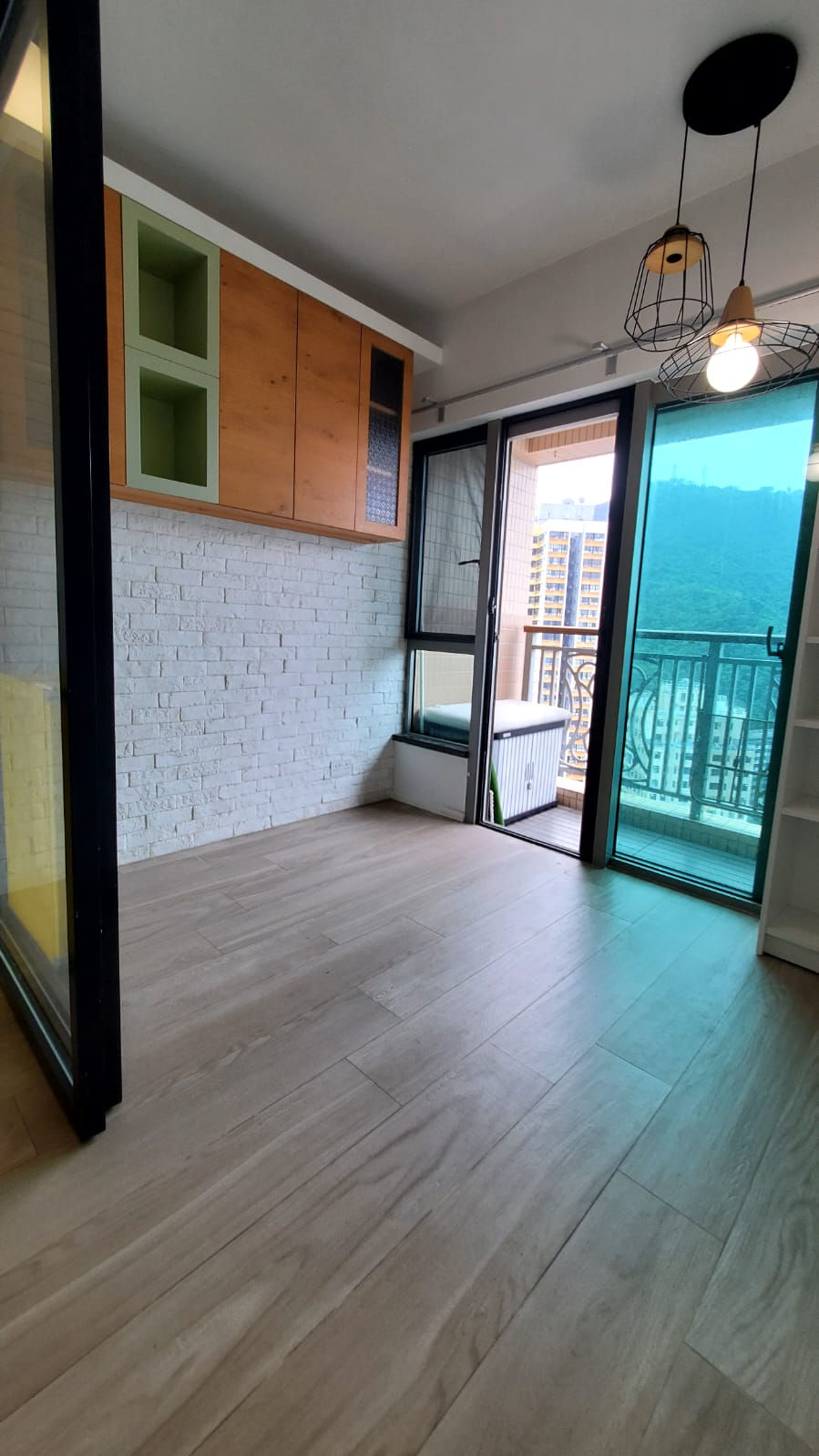Kennedy Town furnished 2-bedroom with unobstructed sunset sea view LID8012