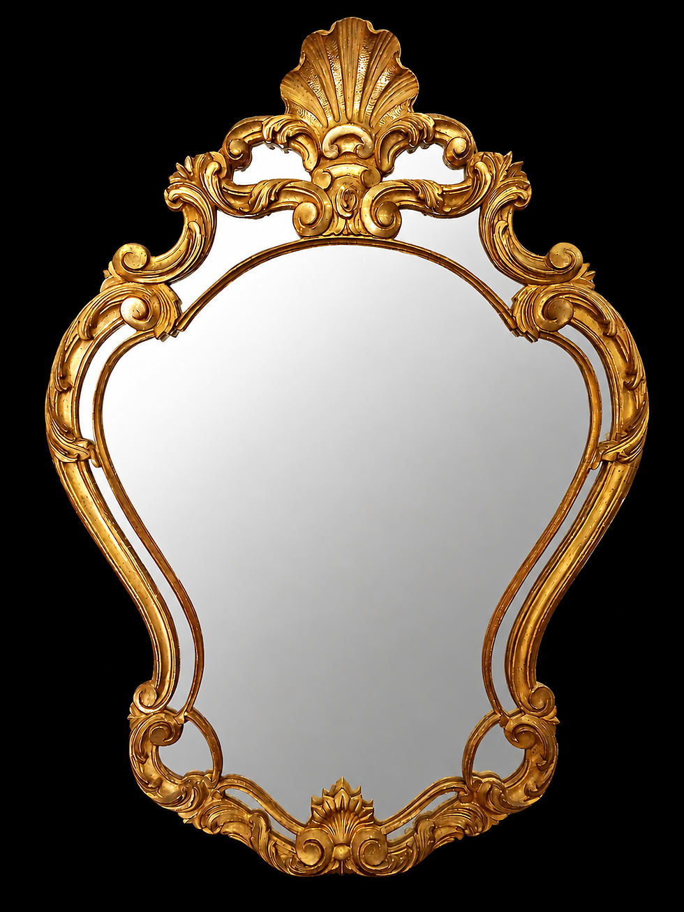 Grand miroir doré ancien richement sculpté sur fond noir