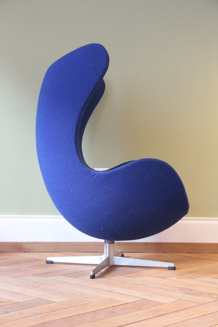Thumbnail: Egg Chair Arne Jacobsen, Seitenansicht