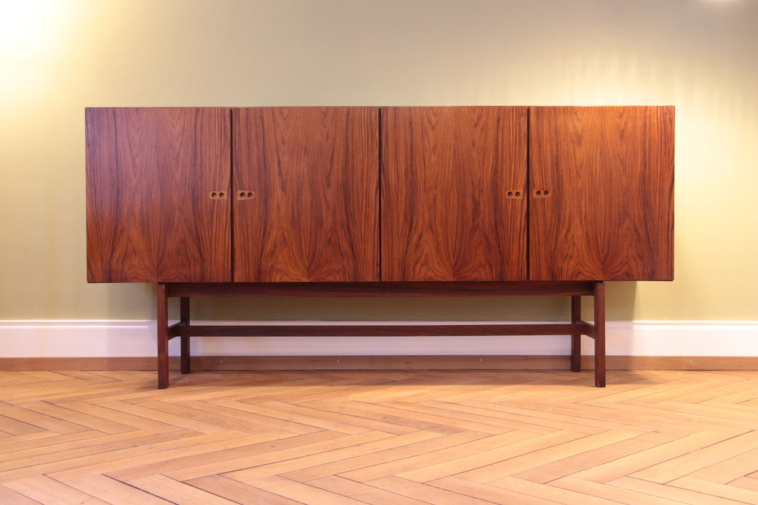 Highboard Arne Vodder