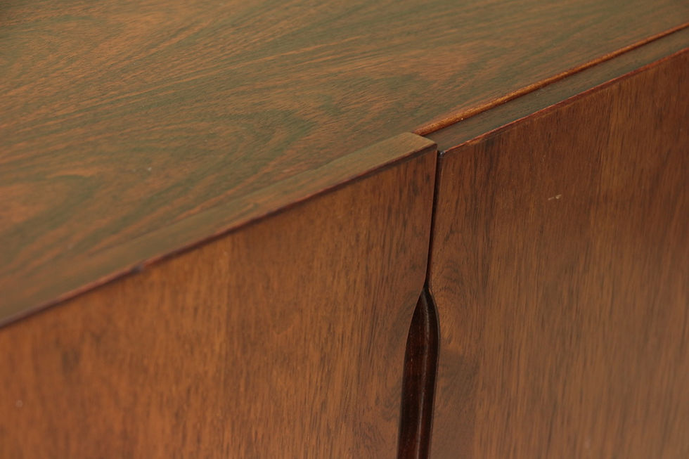 Thumbnail: Dänische Kommode