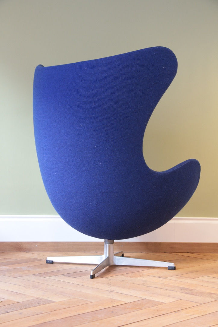 Thumbnail: Egg Chair Arne Jacobsen, Rückseite