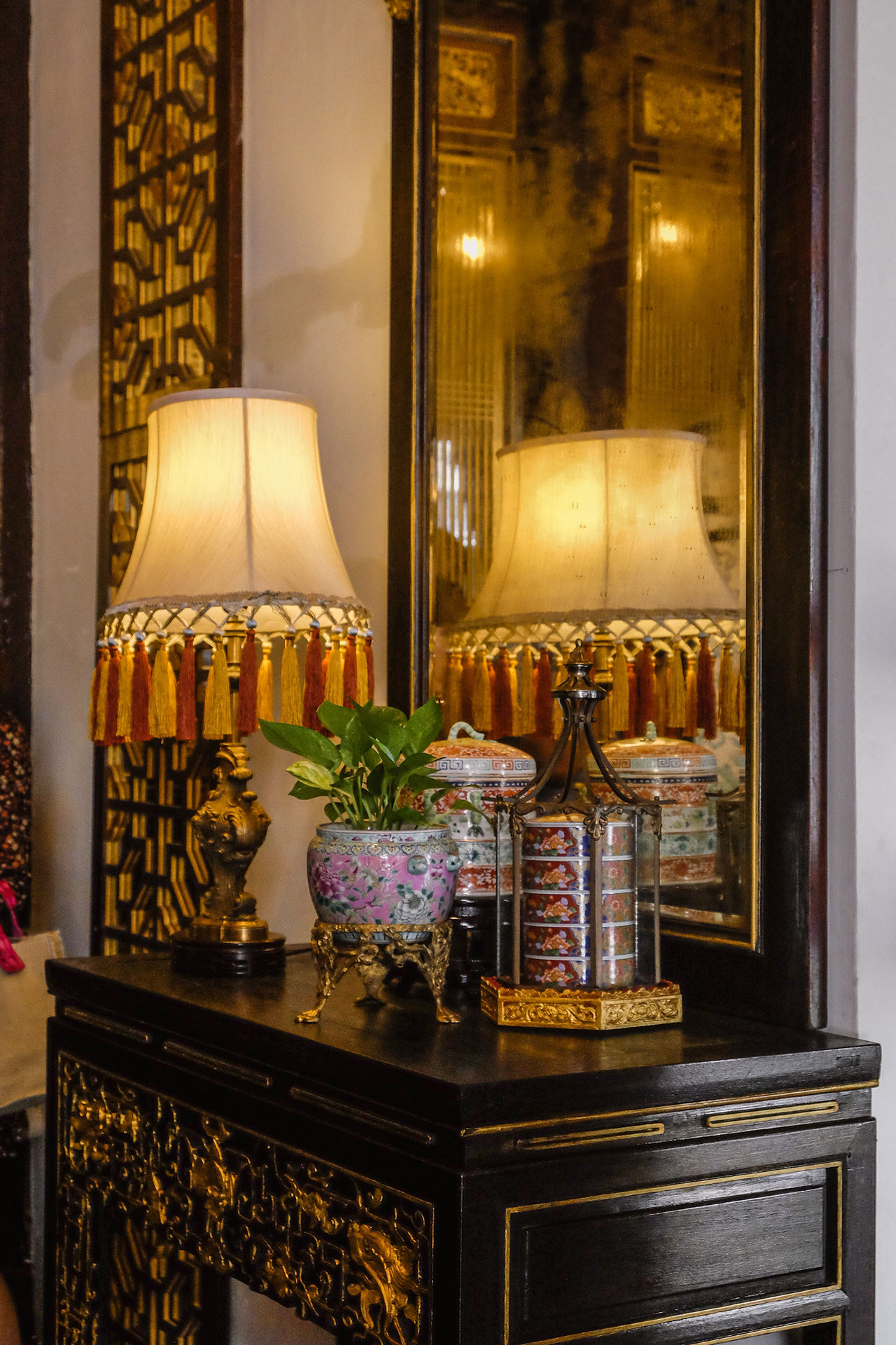 The Chinoiserie Exhibition, at the Seven Terraces Hotel, Penang / RollingBear Travels blog.