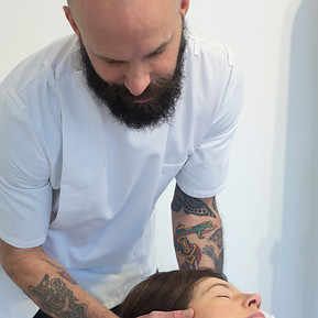 Gilly Arbuckle Osteopathy Hoborn West End 14.jpg