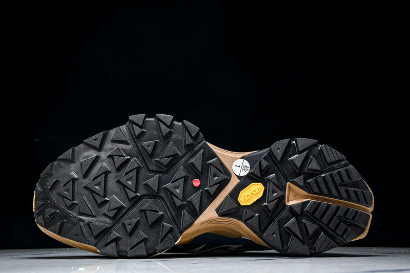 Thumbnail: Yonex sneakers 44150